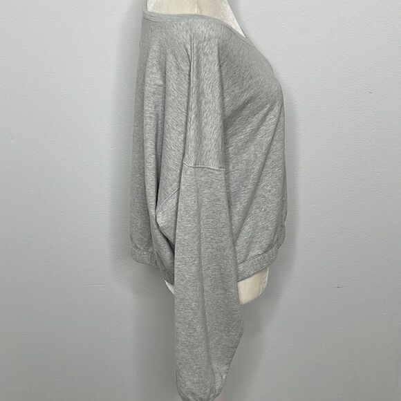 Offline cropped soft cotton blend sweatshirt. Size large. Elastic waist band. - Picture 2 of 6